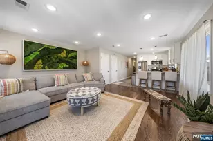 34 Garibaldi Ave, Newark, NJ 07114 - Photo 13