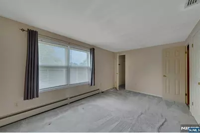 150 Maple Avenue, Woodland Park, NJ 07424 - Photo 15
