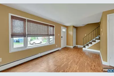 150 Maple Avenue, Woodland Park, NJ 07424 - Photo 21