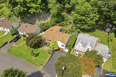 31 Truman Boulevard, Oakland, NJ 07436 - Photo 43