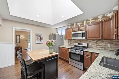 31 Truman Boulevard, Oakland, NJ 07436 - Photo 7