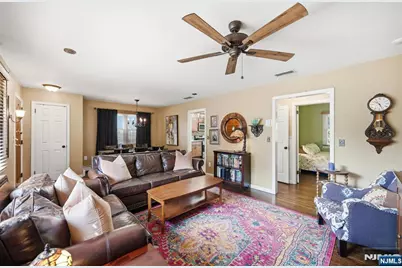 31 Truman Boulevard, Oakland, NJ 07436 - Photo 15