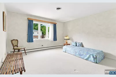 65 Hickory Street, Englewood Cliffs, NJ 07632 - Photo 25
