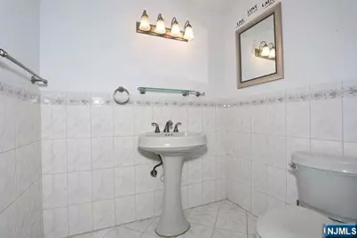 96 Wilson Avenue, Wayne, NJ 07470 - Photo 21