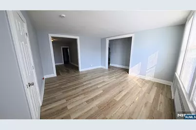 309-311 Goldsmith Avenue 1 #1, Newark, NJ 07112 - Photo 1