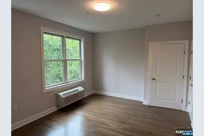 40 Park Avenue 208 #208, Park Ridge, NJ 07656 - Photo 7