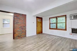 4-21 Saddle River Road 1, Fair Lawn, NJ 07410 - Photo 11