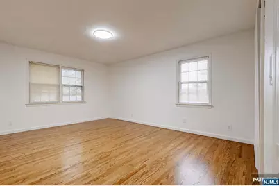 4-21 Saddle River Road 1 #1, Fair Lawn, NJ 07410 - Photo 9