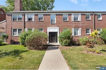 349 Bloomfield Avenue 33 #33, Verona, NJ 07044 - Photo 3