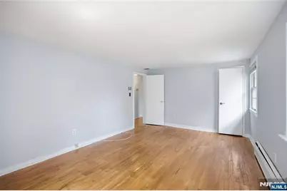 557 Monroe Court, River Edge, NJ 07661 - Photo 13