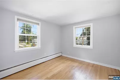 557 Monroe Court, River Edge, NJ 07661 - Photo 15