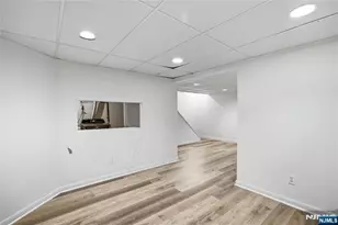 557 Monroe Ct, River Edge, NJ 07661 - Photo 19