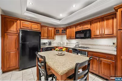 4 Allison Court, Allendale, NJ 07401 - Photo 9