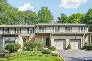4 Allison Ct, Allendale, NJ 07401 - Photo 1