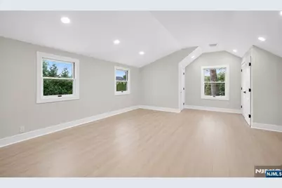 183 Jefferson Avenue, Emerson, NJ 07630 - Photo 21
