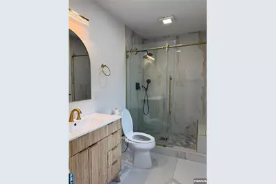 319 Crestview Place, Teaneck Township, NJ 07666 - Photo 21