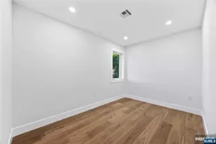 2-07 37th St, Fair Lawn, NJ 07410 - Photo 19
