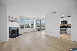 600 Harbor Blvd 955, Weehawken, NJ 07086 - Photo 5