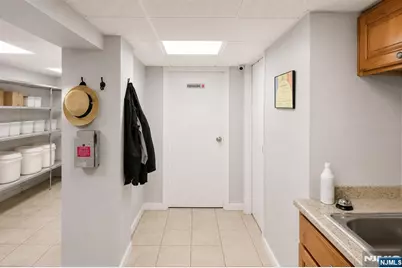 261 Union Avenue, Paterson, NJ 07502 - Photo 15