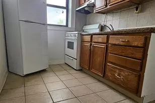 194 Davis Ave 26, Kearny, NJ 07032 - Photo 3