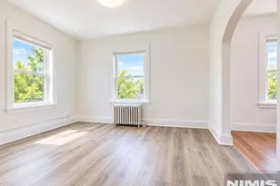 257 Roff Ave, Palisades Park, NJ 07650 - Photo 3