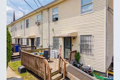 265 Rosa Parks Boulevard, Paterson, NJ 07501 - Photo 21