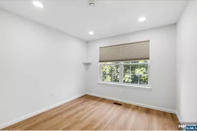 2249 Margaret Court, Mahwah, NJ 07430 - Photo 17
