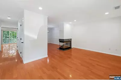 2249 Margaret Court, Mahwah, NJ 07430 - Photo 3