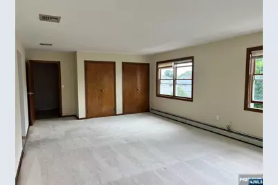 364 Chestnut Avenue 2 #2, South Hackensack Township, NJ 07606 - Photo 5