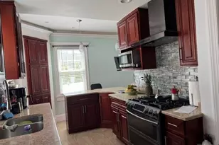 133 S Prospect Ave, Bergenfield, NJ 07621 - Photo 9