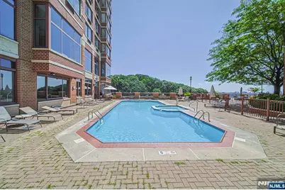 100 Old Palisade Road 3415 #3415, Fort Lee, NJ 07024 - Photo 33