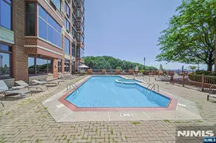 100 Old Palisade Road 3415, Fort Lee, NJ 07024 - Photo 33
