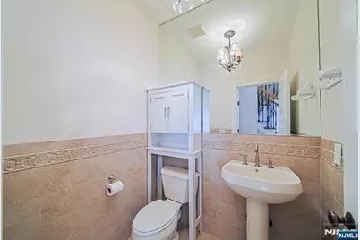 2462 3rd Street, Fort Lee, NJ 07024 - Photo 19