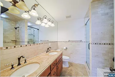 2462 3rd Street, Fort Lee, NJ 07024 - Photo 31