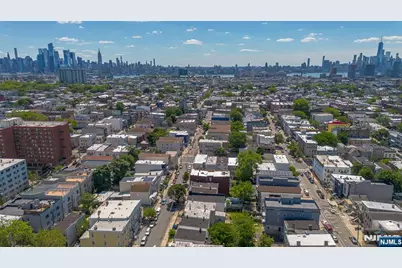 178 South Street, Jersey City, NJ 07307 - Photo 37
