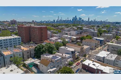 178 South Street, Jersey City, NJ 07307 - Photo 35