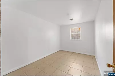 178 South Street, Jersey City, NJ 07307 - Photo 25