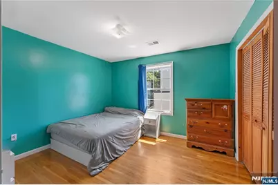 178 South Street, Jersey City, NJ 07307 - Photo 23