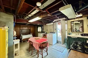 729 7th St, Carlstadt, NJ 07072 - Photo 27