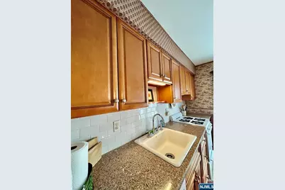 729 7th Street, Carlstadt, NJ 07072 - Photo 11