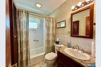 729 7th Street, Carlstadt, NJ 07072 - Photo 17