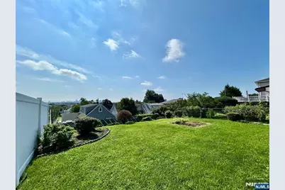 729 7th Street, Carlstadt, NJ 07072 - Photo 39