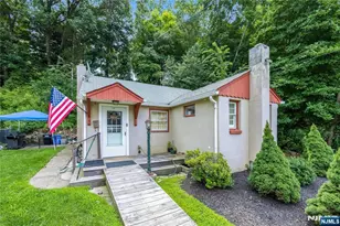 13 15 East St, Wanaque, NJ 07465 - Photo 31