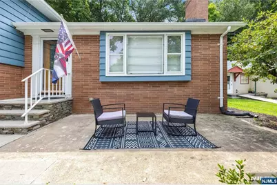 13 15 East Street, Wanaque, NJ 07465 - Photo 3