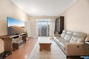 4430 Riverview Ave 430, Englewood, NJ 07631 - Photo 17