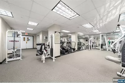 326 Prospect Avenue 8J #8J, Hackensack, NJ 07601 - Photo 17