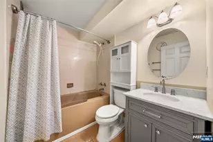 326 Prospect Ave 8J, Hackensack, NJ 07601 - Photo 15