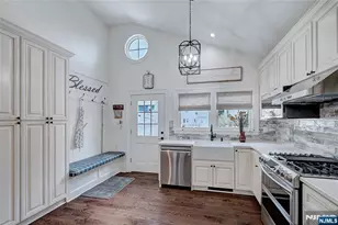 10 Marion Rd, Verona, NJ 07044 - Photo 13