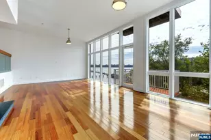 22 Vela Way, Edgewater, NJ 07020 - Photo 5