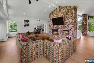 90 Phillips Road, Branchville, NJ 07826 - Photo 9